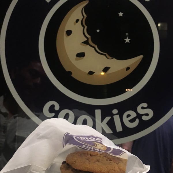 Photo taken at Insomnia Cookies by Mindy Z. on 6/17/2017