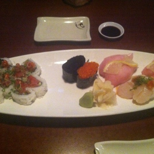 Photo taken at Hana Japanese Eatery by Patricia S. on 12/7/2012