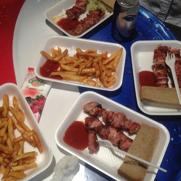 Шашлычный дворик новый уренгой. Широкая луза бильярд новый уренгой. Кафе мангал югорск. Шашлычный двор новый уренгой. Кафе шашлычный двор новокуйбышевск.