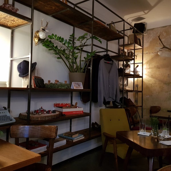 Foto tirada no(a) BOHO cafe &amp; store por Radek em 1/6/2018