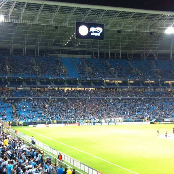 Foto diambil di Arena do Grêmio oleh Juliane M. pada 5/1/2013