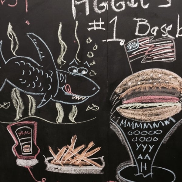 4/7/2015にSoCal GalがMOOYAH Burgers, Fries &amp; Shakesで撮った写真