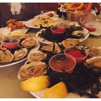 Photo taken at Parc Oasis Oyster Bar by Parc Oasis Oyster Bar on 2/21/2017