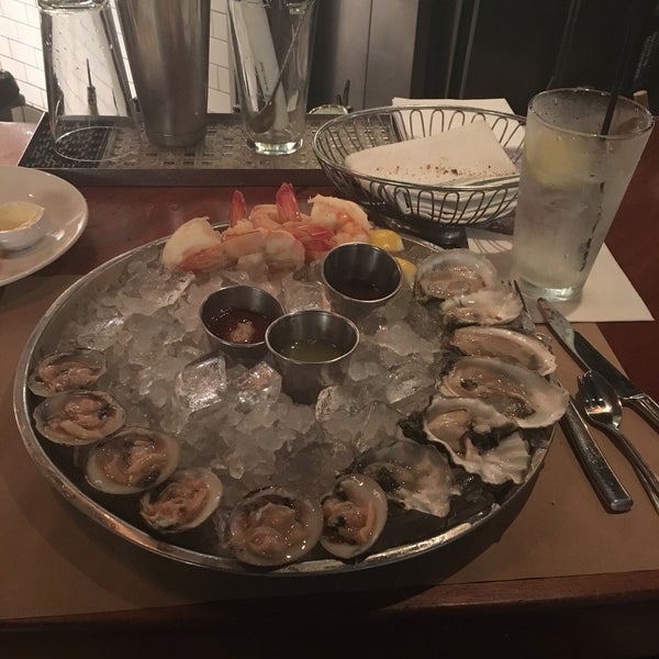 Photo taken at River Oyster Bar by Anderson S. on 1/30/2018