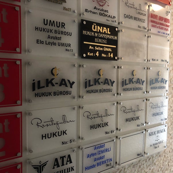 5/20/2018にIlkay U.がİlkay Hukuk Bürosuで撮った写真