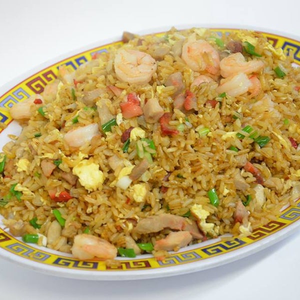 รูปภาพถ่ายที่ Chifa Du Kang Chinese Peruvian Restaurant โดย Chifa Du Kang Chinese Peruvian Restaurant เมื่อ 9/7/2014