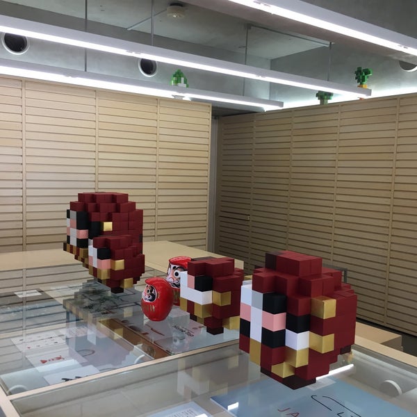 Photos At 竹尾 青山見本帖 西麻布 東京 東京都 Photos At 竹尾 青山見本帖 西麻布 東京 東京都