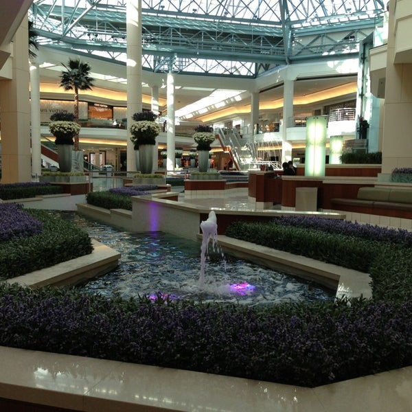 Mall the gardens Cartierâ€™s â€˜The