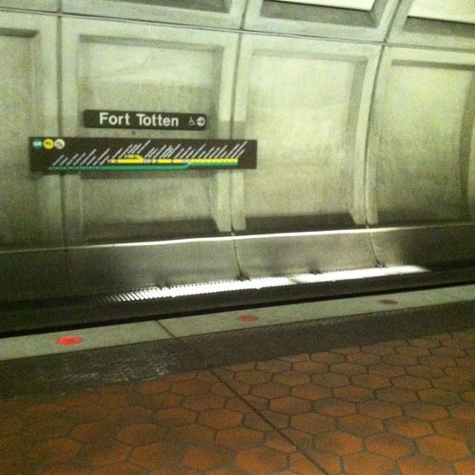 Photos at Fort Totten Metro Station Fort Totten 50 tips