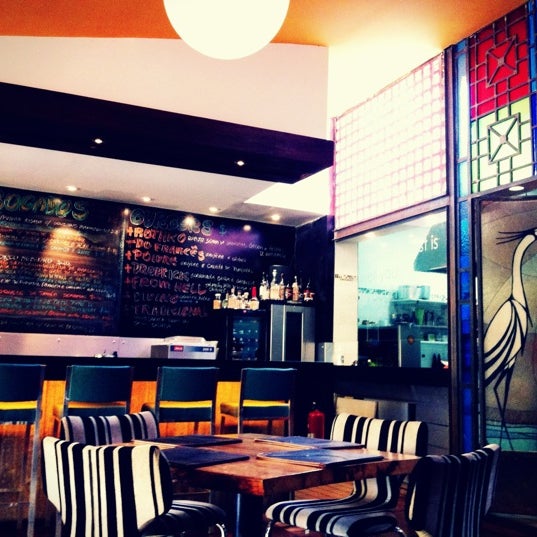 รูปภาพถ่ายที่ Rothko Restaurante โดย Leandro M. เมื่อ 9/29/2012