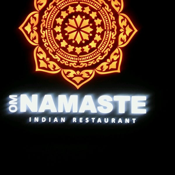 Foto tirada no(a) Namaste Indian Restaurant por George B. em 2/7/2017