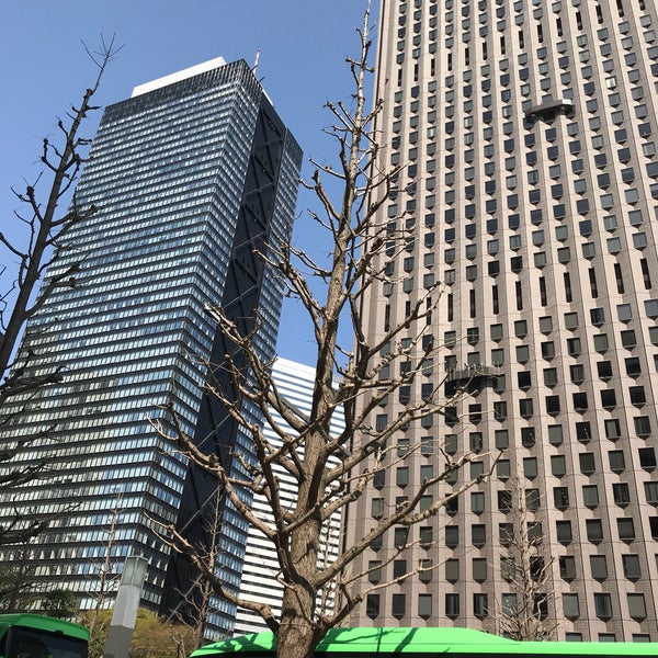 Fotos En 新宿駅西口 工学院大学前 高速バス Parada De Autobuses En 新宿区 Fotos En 新宿駅西口 工学院大学前 高速バス Parada De Autobuses En 新宿区