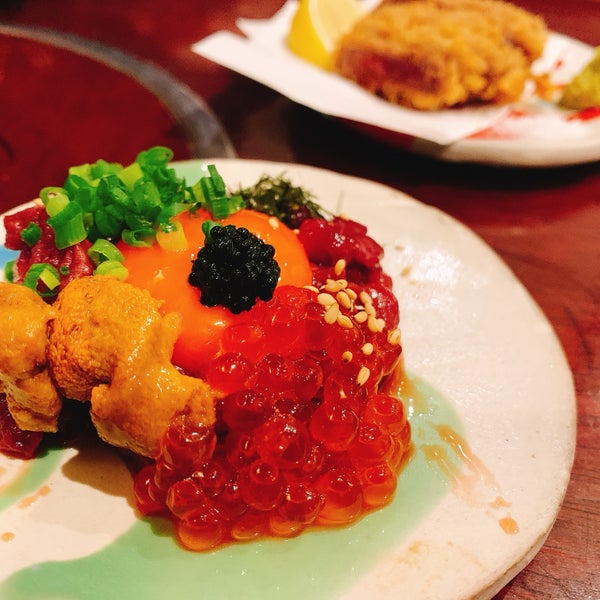 Photos At 足立屋 肉寿司 梅田 大阪市 大阪府 Photos At 足立屋 肉寿司 梅田 大阪市 大阪府