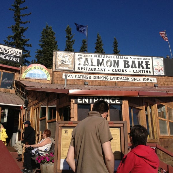Denali Park Salmon Bake Seafood Restaurant