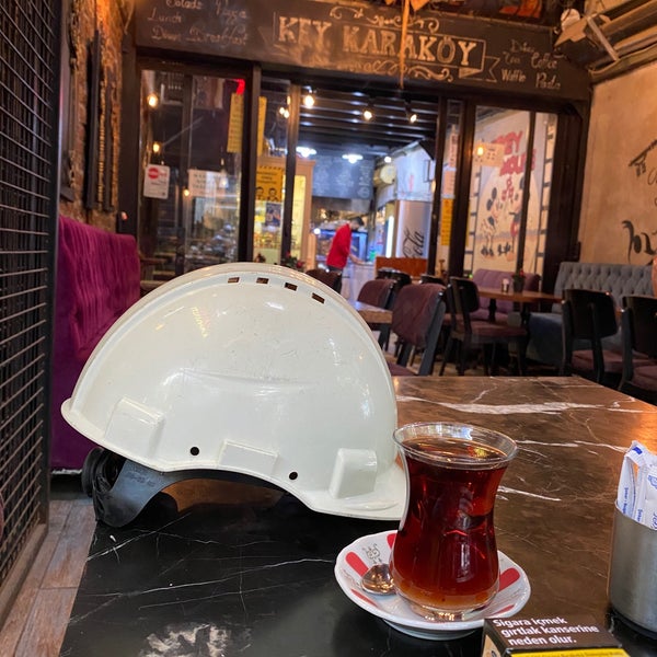 6/2/2021에 🙃onr🤔님이 Key Karaköy에서 찍은 사진
