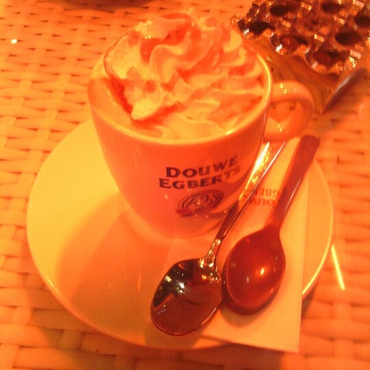 Photo taken at Douwe Egberts Coffee &amp; Restaurant by Rana Y. on 2/17/2013