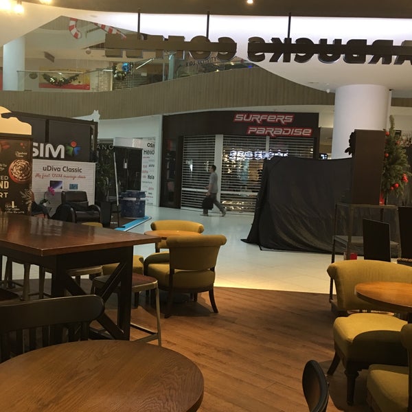 รูปภาพถ่ายที่ White Sands Shopping Centre โดย Luayp เมื่อ 12/26/2016