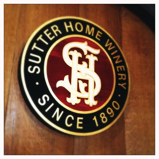 รูปภาพถ่ายที่ Sutter Home Winery โดย Cynthia D. เมื่อ 11/17/2012