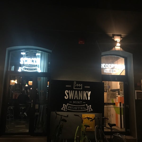 Photo prise au Swanky Mint Hostel &amp; Bar par Amaury J. le5/1/2017