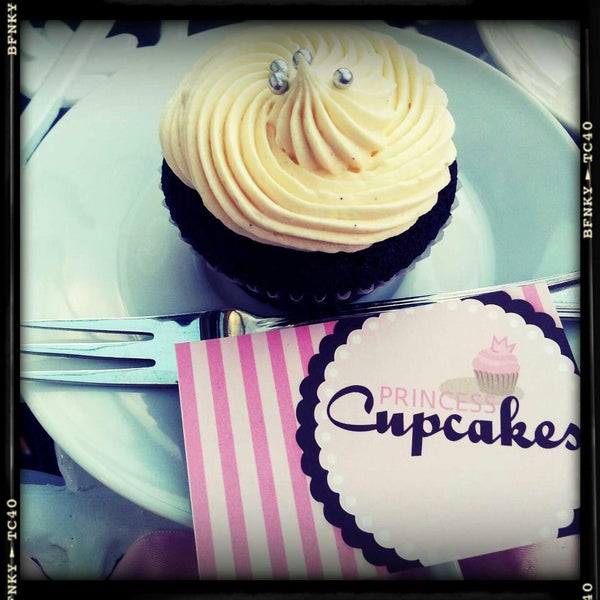 Our latest addition / addiction:  The Bailey's Cupcake!