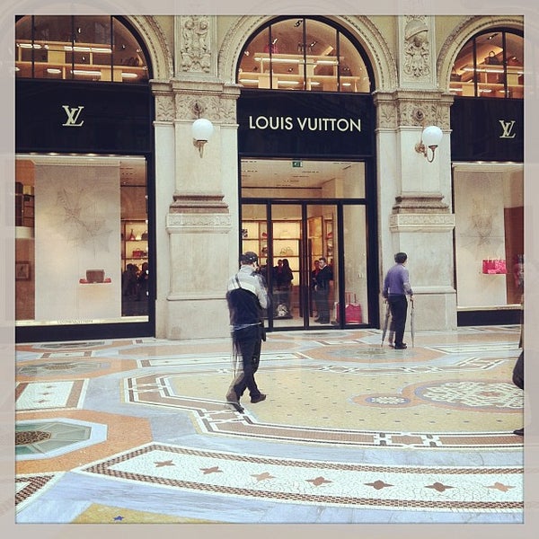 Photos at Louis Vuitton Milano Galleria - Clothing Store in Milan