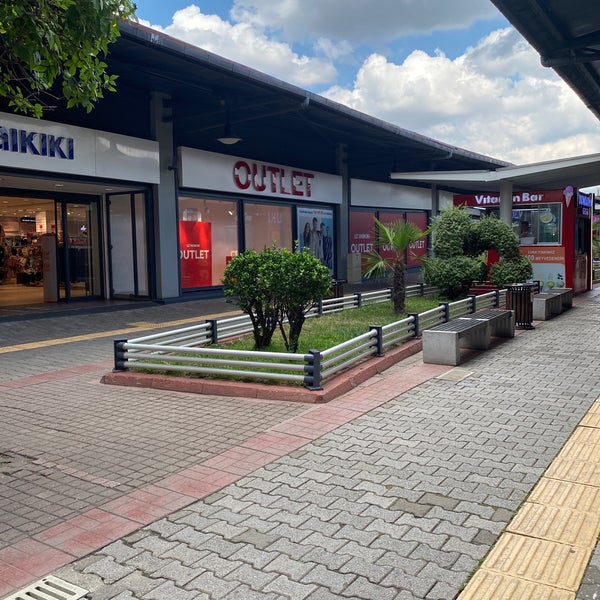 Photo taken at Outlet Center İzmit by A.M on 8/19/2022