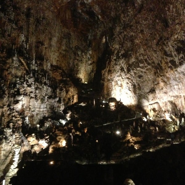 Foto diambil di Grotta Gigante oleh Brie S. pada 8/14/2013