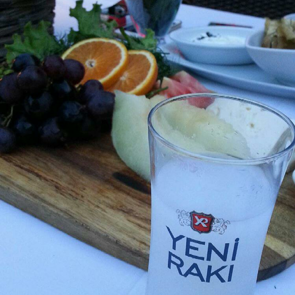 Foto tomada en Sado By Balık Restaurant  por Özlem🌸 el 8/23/2017