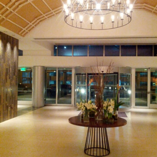 2/15/2013에 keith k.님이 JW Marriott Lobby Lounge에서 찍은 사진