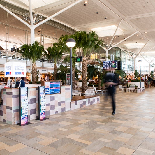 รูปภาพถ่ายที่ Brisbane Airport International Terminal โดย Brisbane Airport International Terminal เมื่อ 1/18/2017