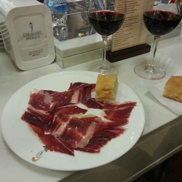 Photo taken at Colmado iberico by Aitor E. on 4/19/2013