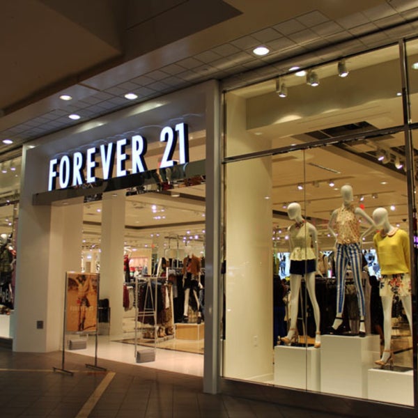 Sabías que @Forever21 tiene 12 tiendas en México y @Viaaltamx es la numero 13 #proud