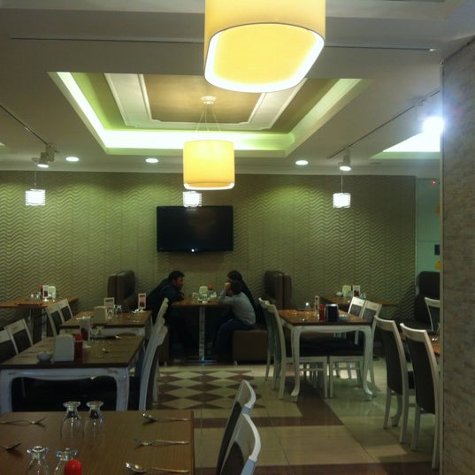 Köşem Lokantası Ankara�da Türk Restoranı