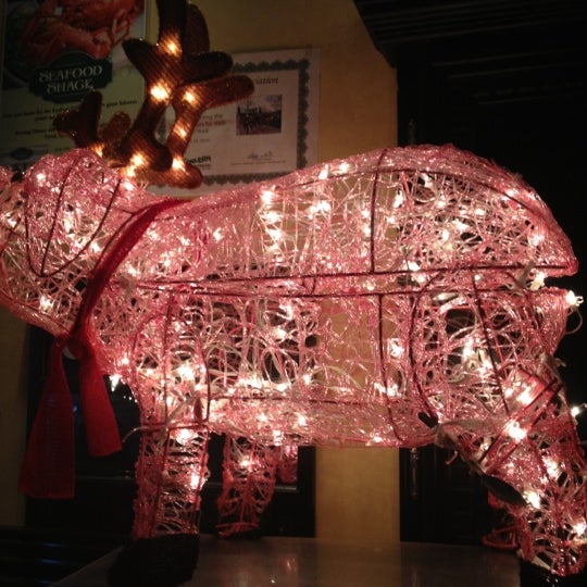 Снимок сделан в Pig &#39;n Whistle пользователем Carolyn N. 12/15/2012