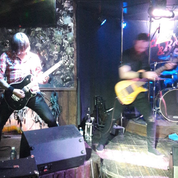 Настойчивый рок бар просп победы 209б фото Photos at rock'n'roll music bar - просп. Ленина, 11