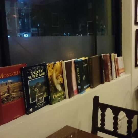 9/14/2014 tarihinde Guen M.ziyaretçi tarafından Galli Village Cafe'de çekilen fotoğraf