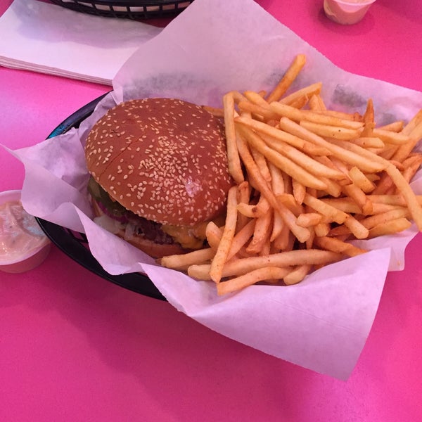 Fat Jack's 625 W Shaw Ave