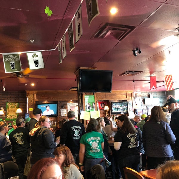 3/17/2018 tarihinde scott b.ziyaretçi tarafından Byrnes&#39; Irish Pub Brunswick'de çekilen fotoğraf