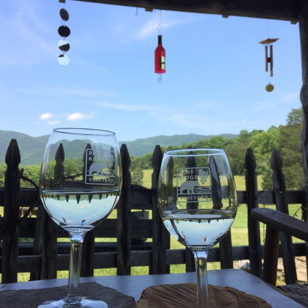 Blue Ridge Vineyard - Winery