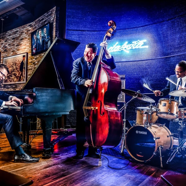 Foto tirada no(a) Dakota Jazz Club &amp; Restaurant por Business o. em 9/19/2019