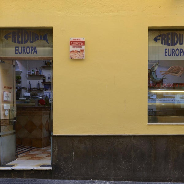 6/17/2020에 Business o.님이 Freiduría y Cervecería Europa에서 찍은 사진