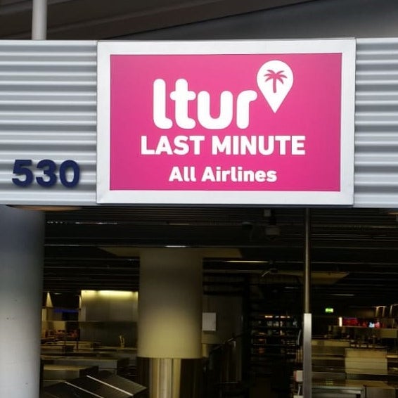 L Tur Now Closed Flughafen Hugo Eckener Ring