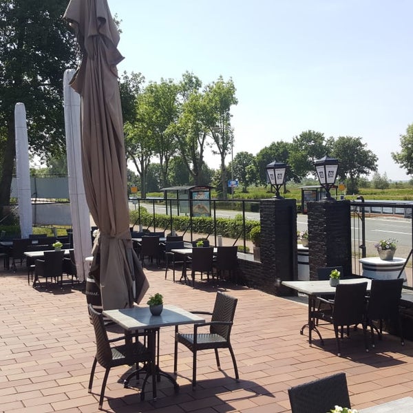 Foto tirada no(a) Restaurant Hollands Venetie por Business o. em 5/30/2020