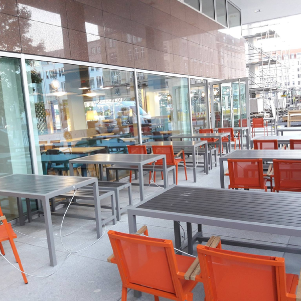รูปภาพถ่ายที่ Palastecke - Restaurant &amp; Café im Kulturpalast โดย Business o. เมื่อ 1/23/2019