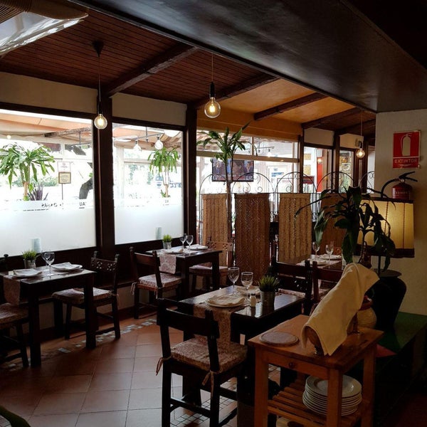 รูปภาพถ่ายที่ Restaurante El Oasis โดย Business o. เมื่อ 6/18/2020