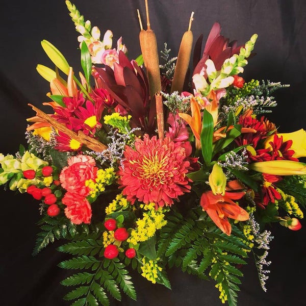 Thomasville Flower Shop - 322 S Broad Street