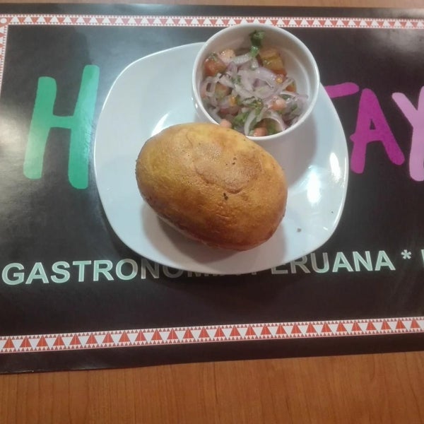 Das Foto wurde bei Restaurante Huacatay von Business o. am 6/18/2020 aufgenommen