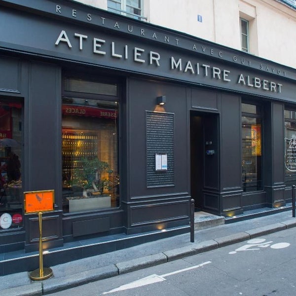 Photo taken at L&#39;Atelier Maître Albert by Business o. on 3/10/2020