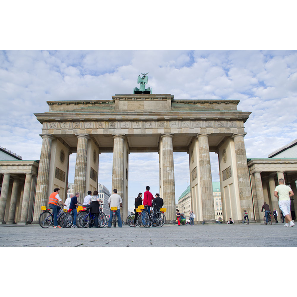 Foto tirada no(a) Berlin on Bike por Business o. em 8/21/2017