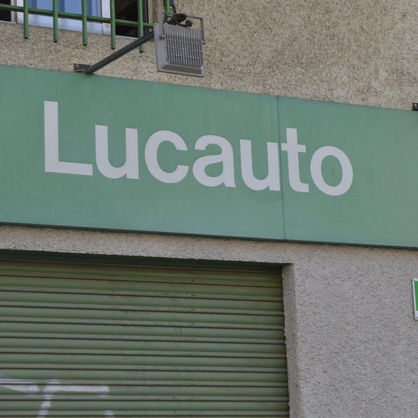รูปภาพถ่ายที่ Lucauto โดย Business o. เมื่อ 6/16/2020